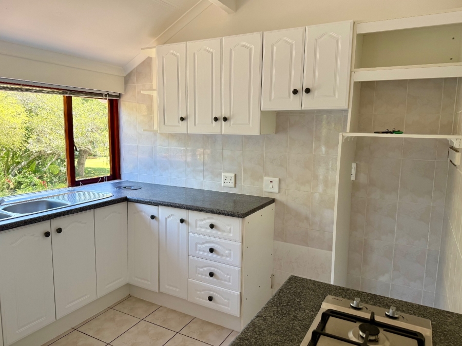 6 Bedroom Property for Sale in Leisure Isle Western Cape